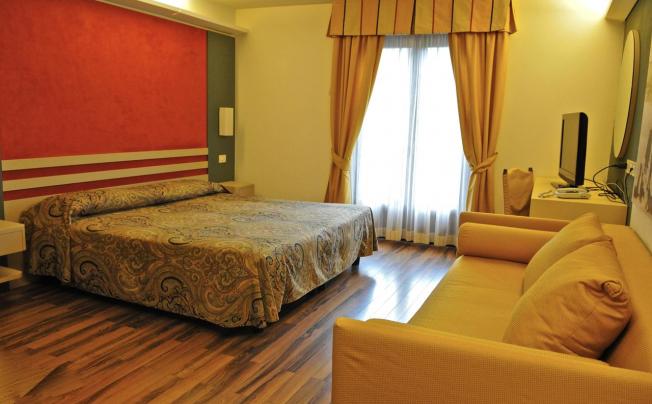 Фото отеля Baita Clementi Hotel