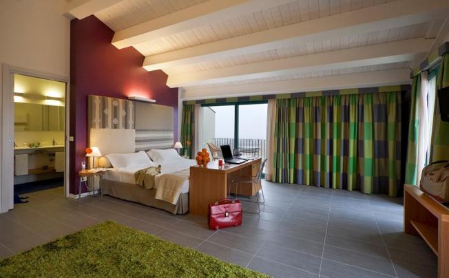 Фото отеля Poggio Del Sole Resort