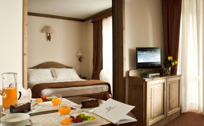 Фото отеля Alaska Hotel Cortina