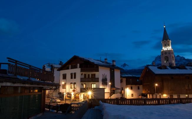 Фото отеля Alaska Hotel Cortina