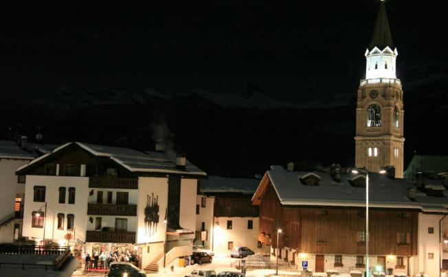 Фото отеля Alaska Hotel Cortina
