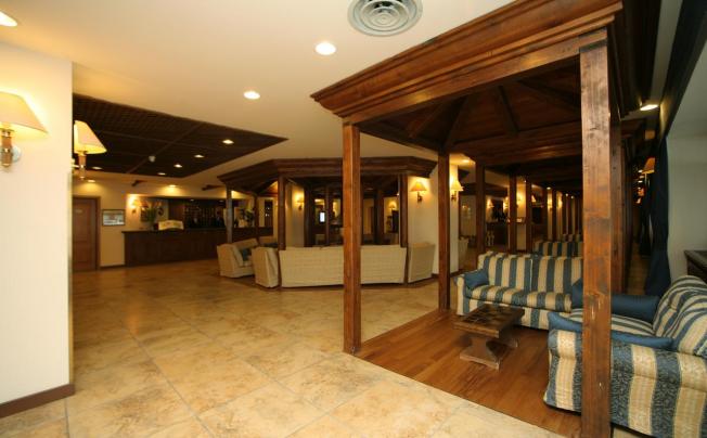 Фото отеля Alaska Hotel Cortina