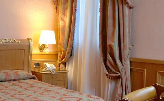 Фото отеля Andreola central hotel