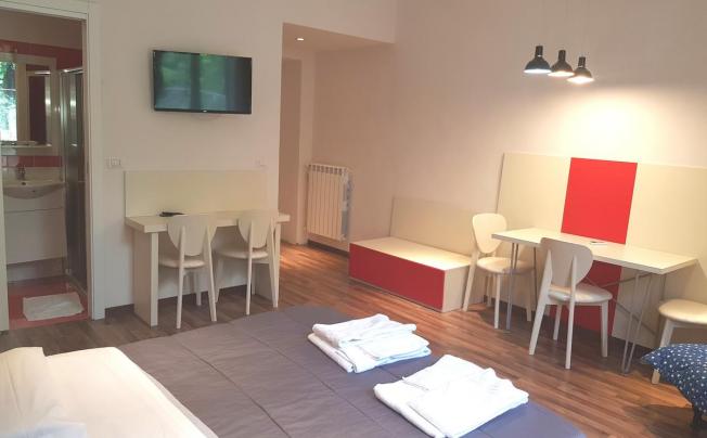Фото отеля RESIDENCE APPARTAMENTI MERGELLINA