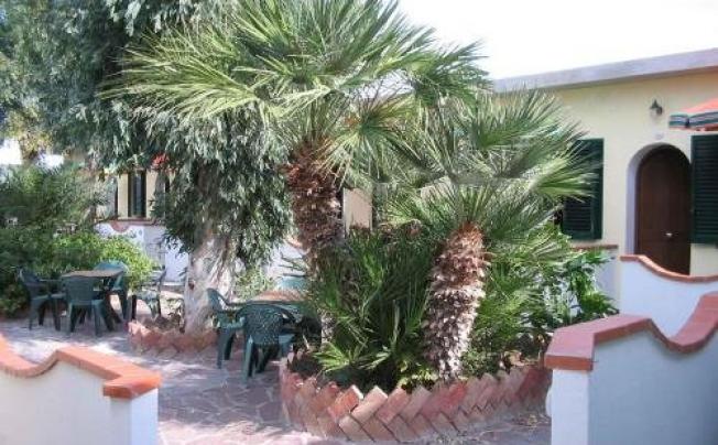 Фото отеля Albergo Villa Hibiscus