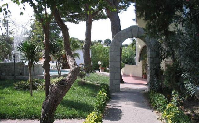 Фото отеля Albergo Villa Hibiscus