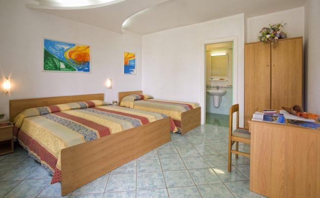 Фото отеля Albergo Villa Hibiscus