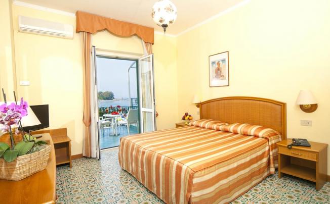 Фото отеля Ambasciatori Hotel Ischia
