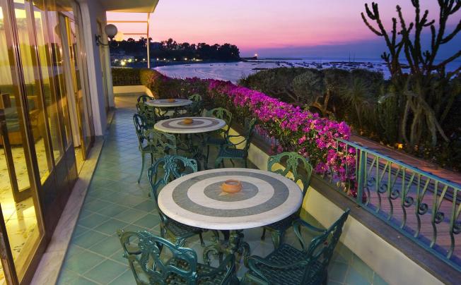 Фото отеля Ambasciatori Hotel Ischia
