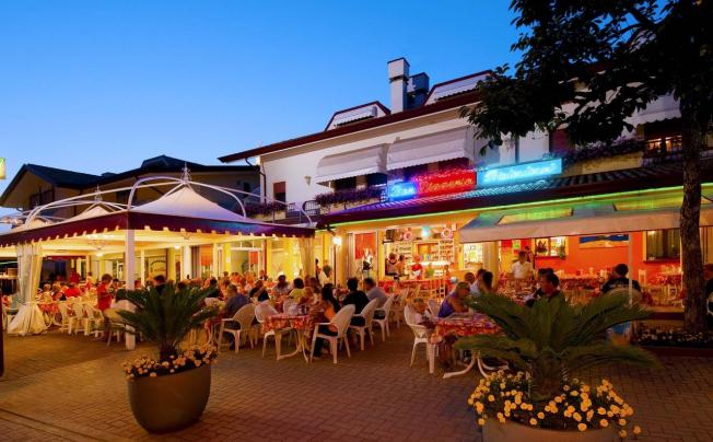 Фото отеля CAMPING PARCO CAPRARO 