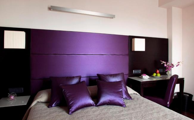 Фото отеля Caprice Hotel