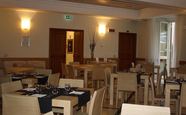 Фото отеля Domus Australia Hotel