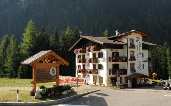 Фото отеля Cesa Edelweiss Hotel