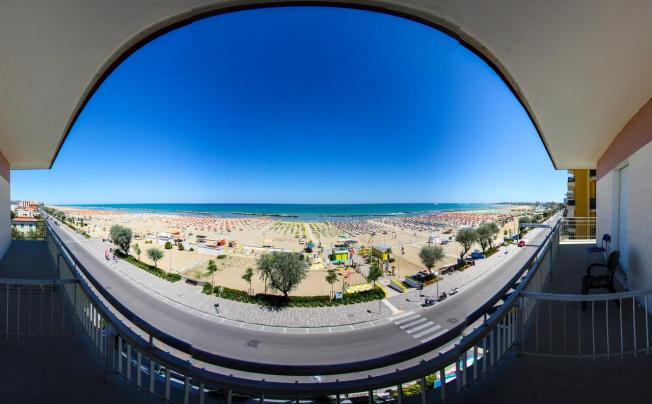 Фото отеля Tritone