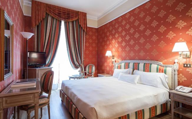 Фото отеля SINA DE LA VILLE HOTEL 
