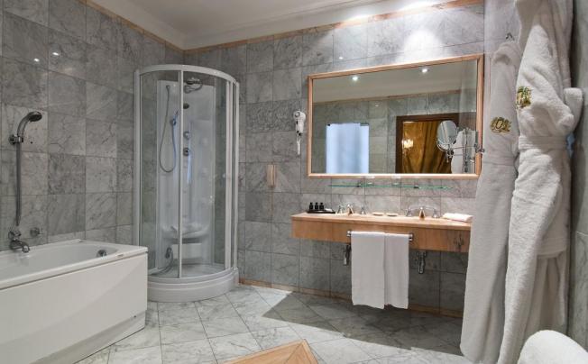 Фото отеля SINA DE LA VILLE HOTEL 