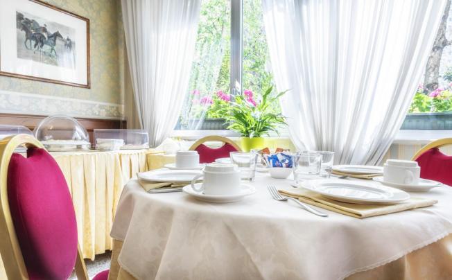 Фото отеля Ascot Hotel Milano