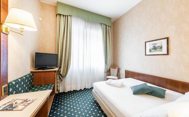 Фото отеля Ascot Hotel Milano