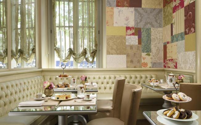 Фото отеля Chateau Monfort Hotel
