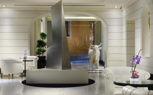 Фото отеля The First Luxury Art