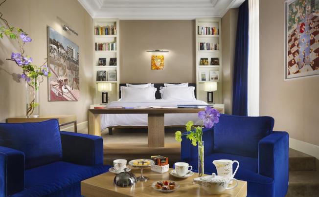 Фото отеля The First Luxury Art