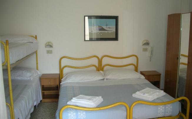 Фото отеля Hotel Leda