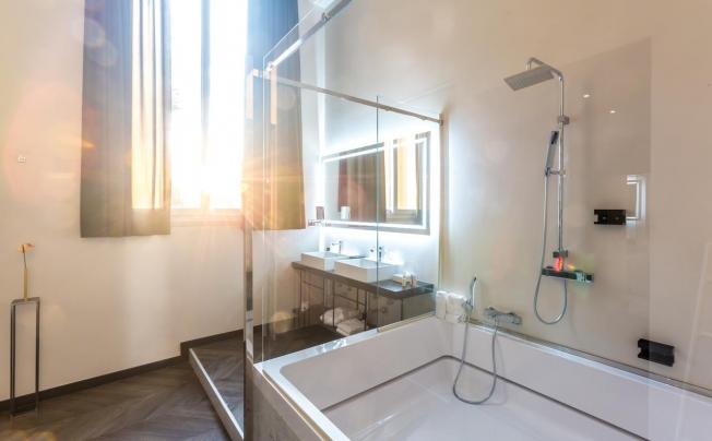 Фото отеля The H''all Tailor Suite