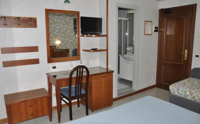Фото отеля De France Hotel