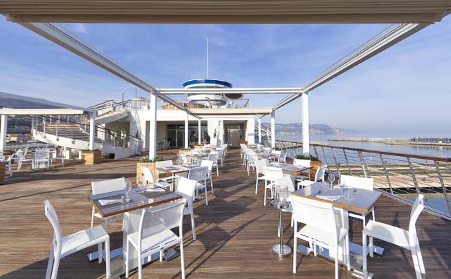 Фото отеля Yacht Club Marina Di Loano