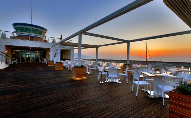 Фото отеля Yacht Club Marina Di Loano