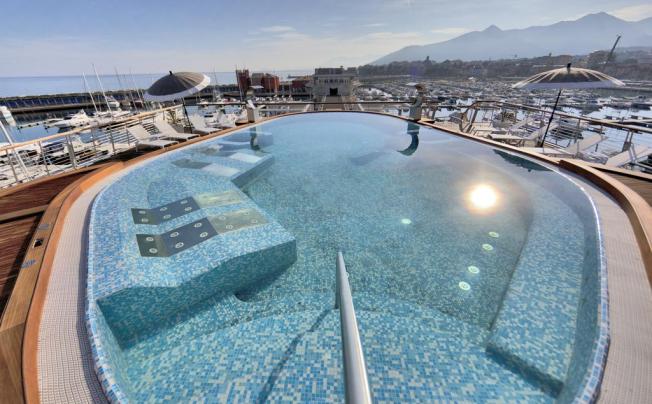 Фото отеля Yacht Club Marina Di Loano