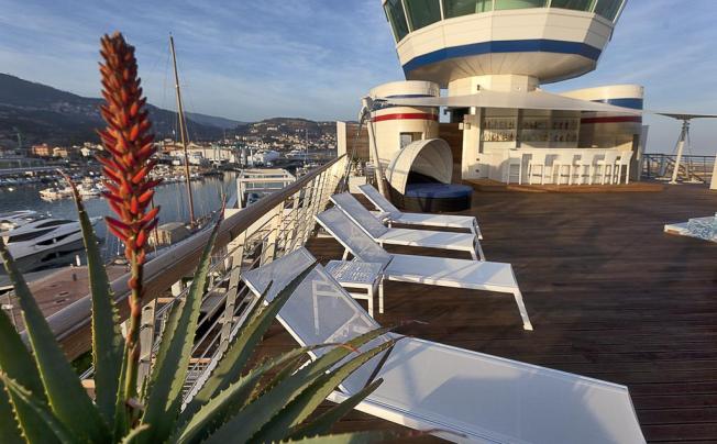 Фото отеля Yacht Club Marina Di Loano