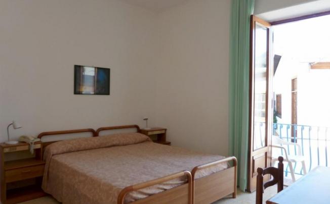 Фото отеля Cesotta Hotel