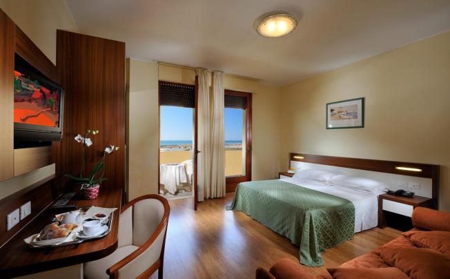 Фото отеля Hotel excelsior