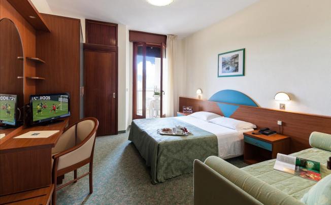 Фото отеля Hotel excelsior