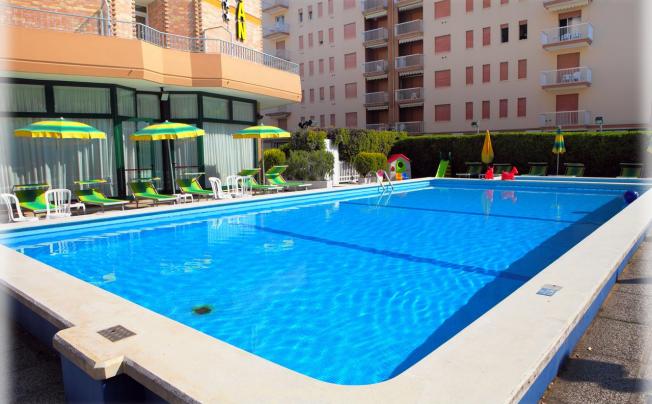Фото отеля American Hotel