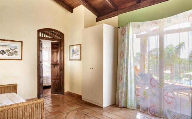 Фото отеля CRUCCURIS RESORT