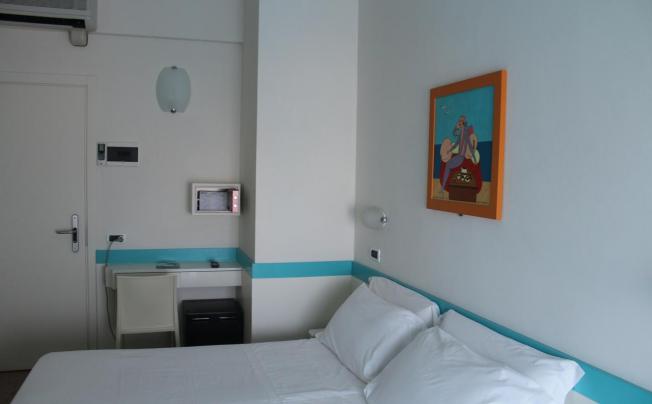 Фото отеля Universal Hotel