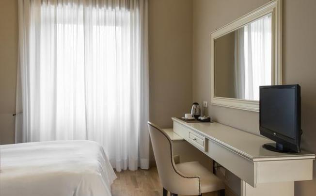 Фото отеля Ambasciatori Place Hotel