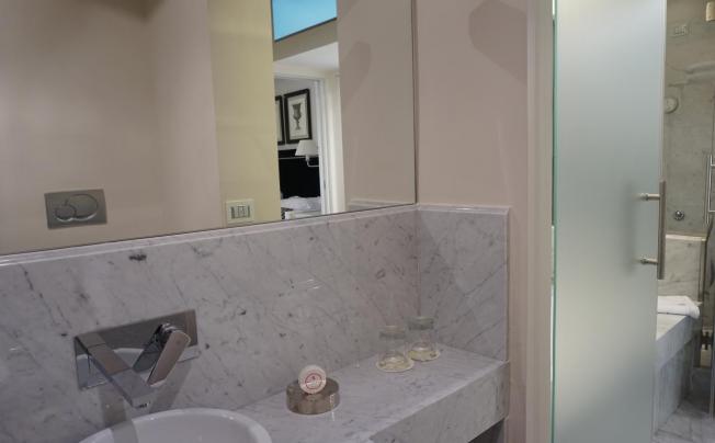 Фото отеля Trevi Palace Luxury Apartments