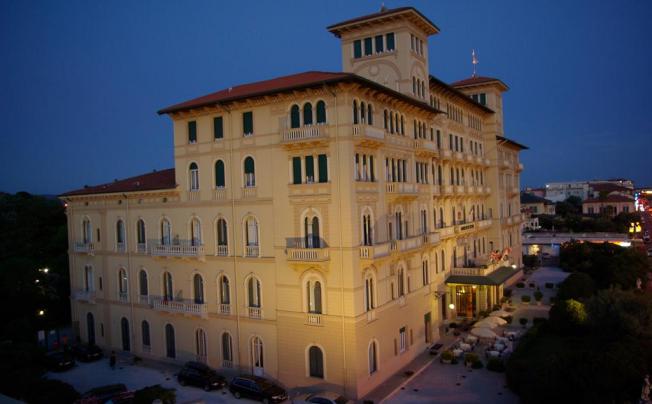 Фото отеля Grand Hotel Royal