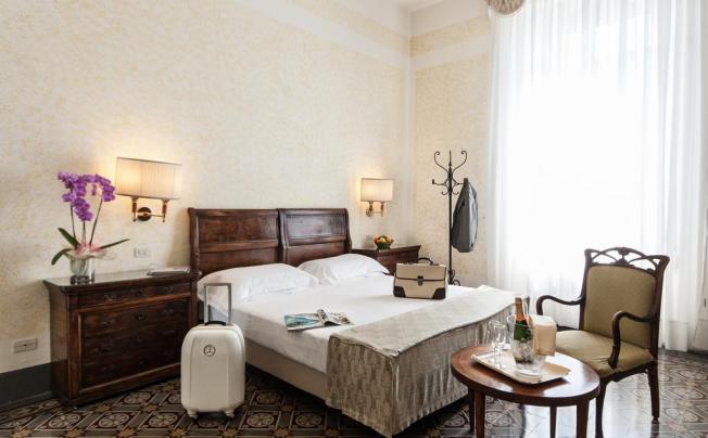 Фото отеля Grand Hotel Royal