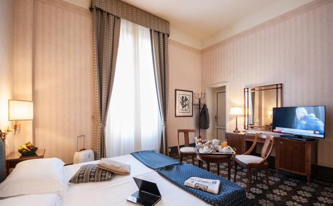 Фото отеля Grand Hotel Royal