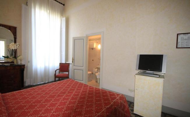Фото отеля Grand Hotel Royal