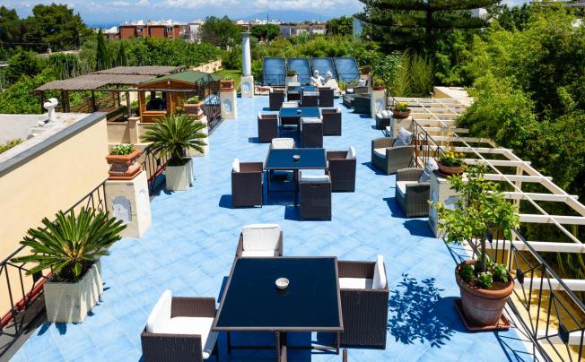 Фото отеля Bussola Hotel