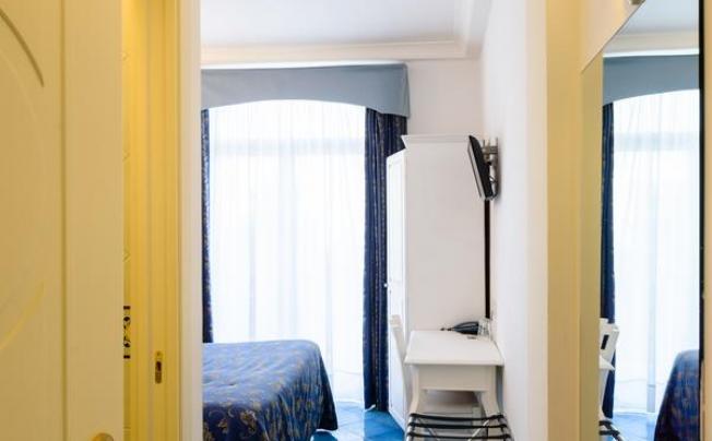 Фото отеля Bussola Hotel