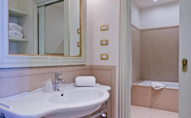 Фото отеля De Paris Hotel Sanremo