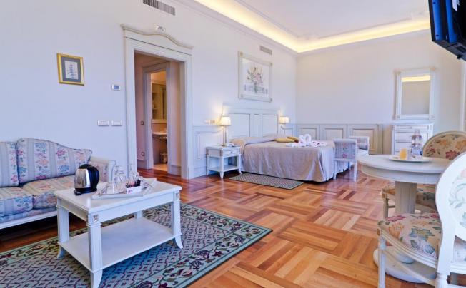 Фото отеля De Paris Hotel Sanremo