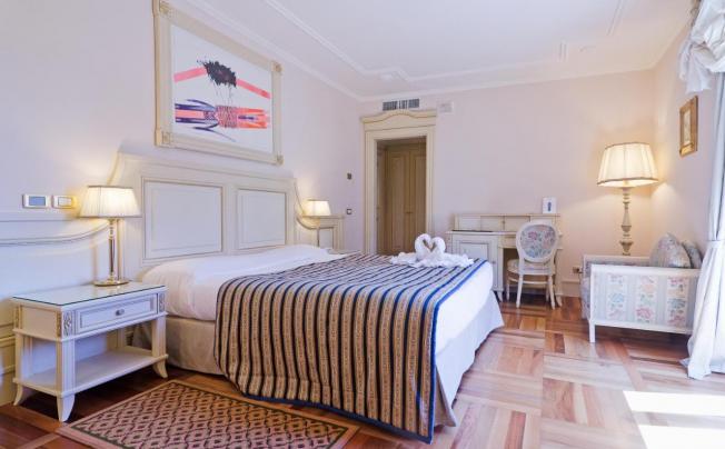 Фото отеля De Paris Hotel Sanremo