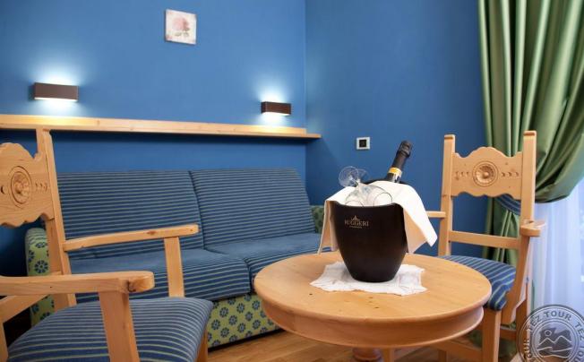 Фото отеля Medil Wellness & Family Hotel